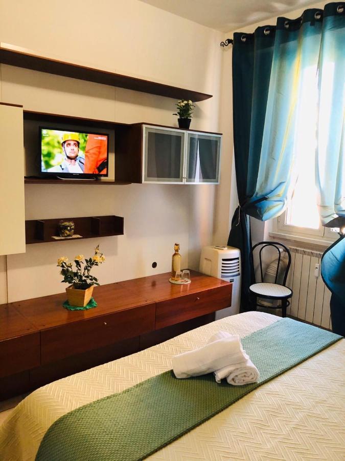 Kambal Inn โรม ภายนอก รูปภาพ